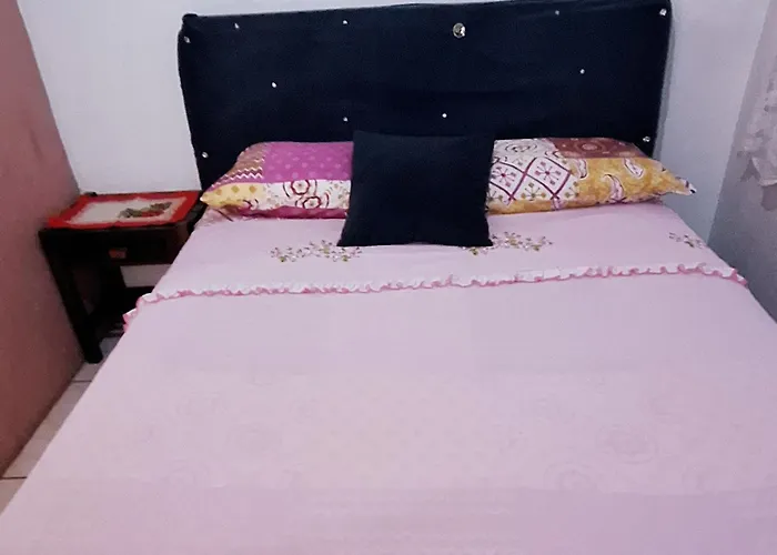 Kitnet K1 Em Torres-Rs - Na Mais Bela Praia Gaucha - Cozinha - Banheiro - Ar Condicionado - Smart Tv 32\' - Wi-Fi - Anfitria Superhost No Bnb
