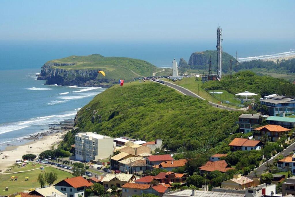 Kitnet K1: Beachfront Superhost In Torres-rs Apartment Torres